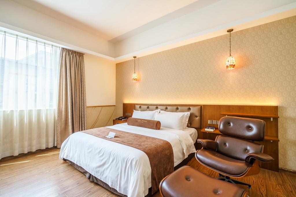 James Joyce Coffetel Hotel Guangzhou Shi Jing City Square Branch Экстерьер фото
